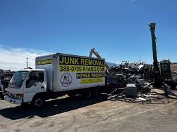 Best Retail Junk Removal  in Winfield, TN